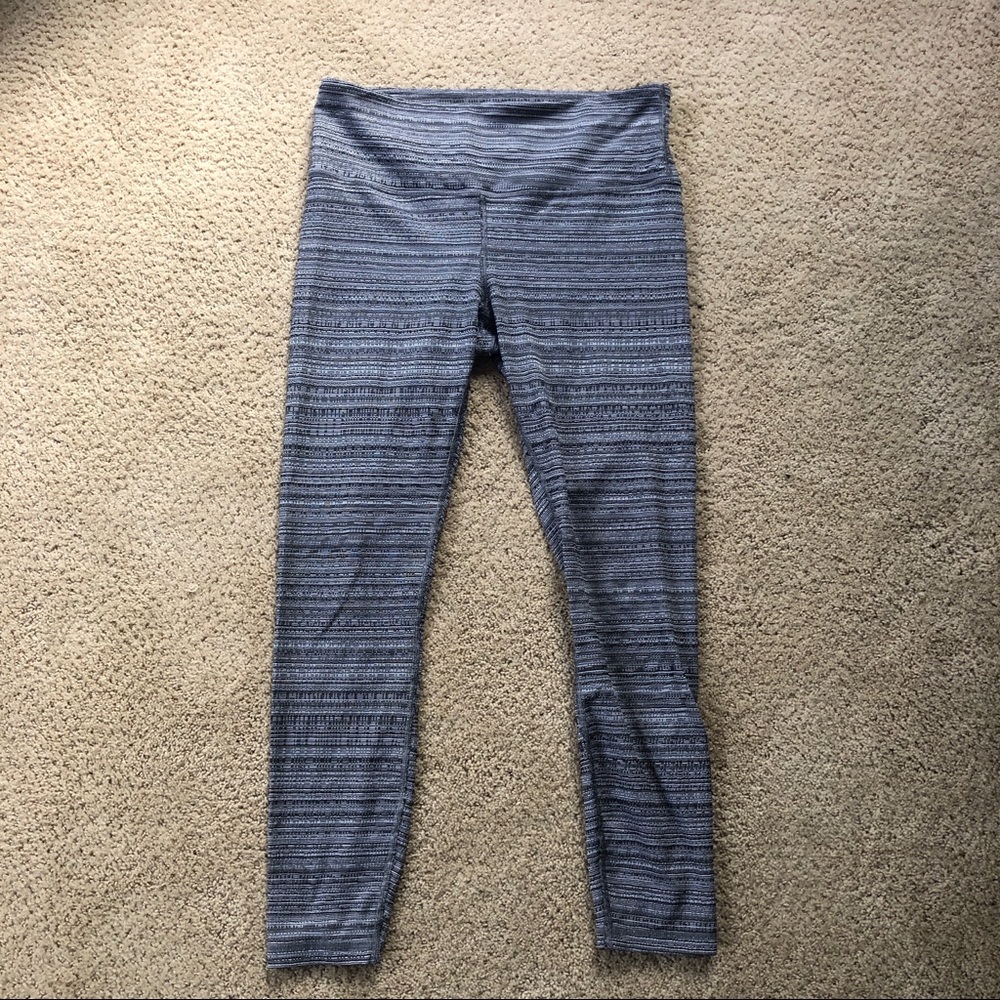 Athleta Grey Patterned Leggings